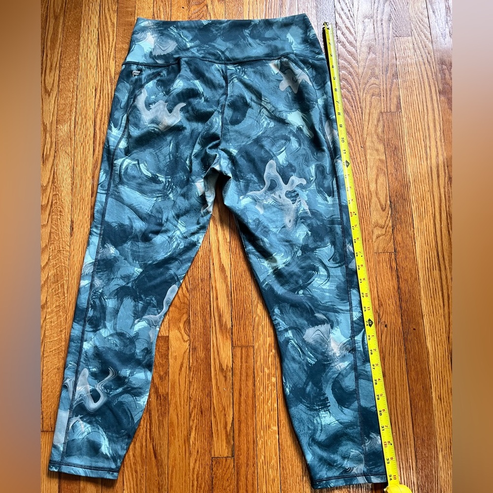Fabletics Powerhold leggings size Large